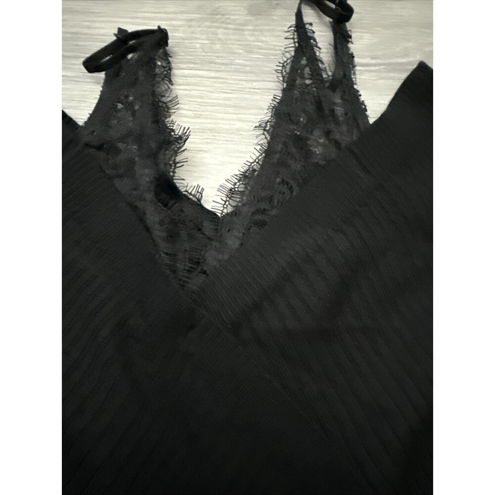 Urban Revivo Lace & Knitted Sweater, Black, Small - Picture 3 of 5